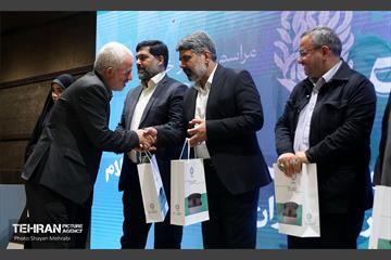 تجلیل از خادمان شهرداری در مرز مهران 13