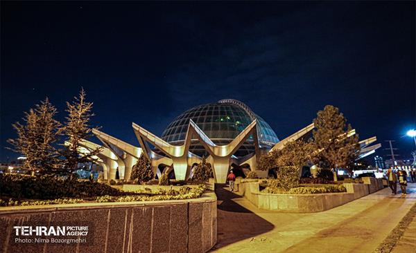 خاموشی پل طبیعت و گنبد مینا همزمان با ساعت زمین  11