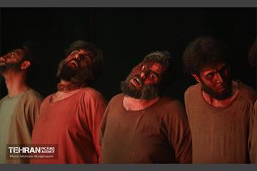 نمایش آیینی «در انتظار» 7
