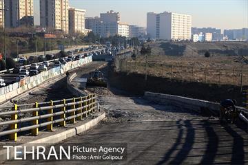 بازدید معاون فنی عمران شهرداری و اعضای شورای شهرتهران از پروژه تقاطع غیرهمسح شهیدهمدانی 24