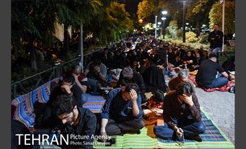 مراسم احیای شب بیست ویکم رمضان در میدان پانزده خرداد 20