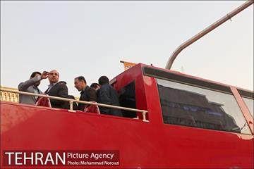 آیین رونمایی و بهره برداری از ناوگان حمل و نقل پاک با حضور دکتر قالیباف 32