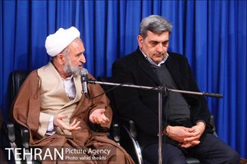 دیدار شهردار تهارن با آیت الله العظمی نوری همدانی  14