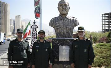 آیین رونمایی از سردیس سردار شهید حسین همدانی  35