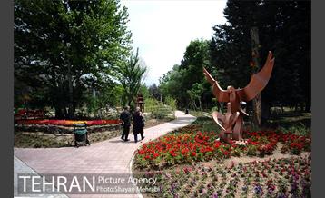 آئین بهره برداری از باغ راز هستی در منطقه 22 31