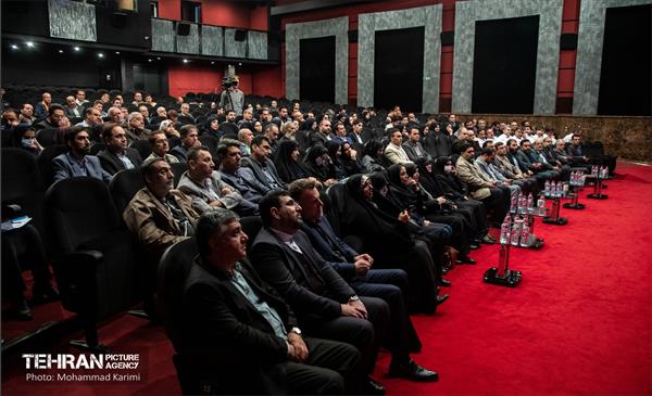 آیین تقدیر از خادمان سلامت اربعین حسینی 21