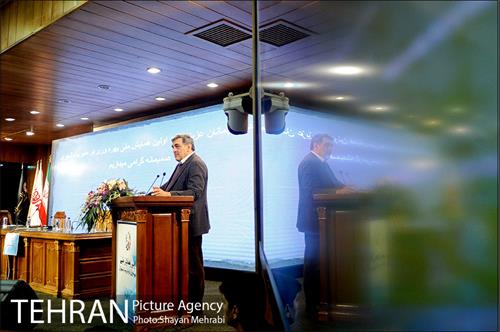 یکصدو چهارمین نشست مجمع شهرداران کلان شهرها و مراکز استانها با حضور شهردار تهران 17