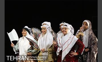 نمایش اتول سورون‎ 10