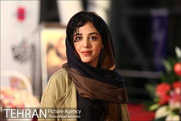 اکران خصوصی فیلم سینمایی درخونگاه 19