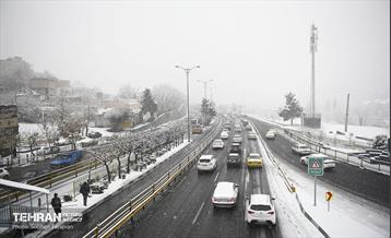 بارش اولین برف زمستانی در تهران 21