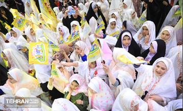 جشن روزه‌ اولی‌ها دختر در تهران 5