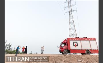 عملیات تخلیه آب از شهرک پیام اهواز 14