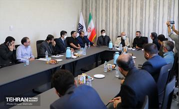 بازدید اعضای شورای شهر از بیمارستان کودکان حکیم 27