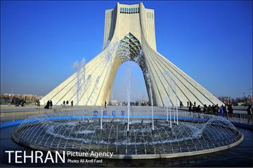 میدان آزادی 22