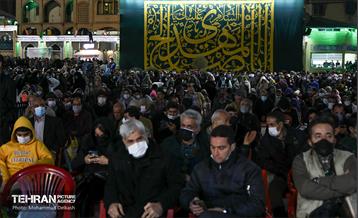 لحظه سال تحویل در حرم امام زاده صالح(ع) 2