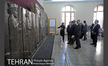 یازدید شهردار مونترال از موزه ملی ایران 9