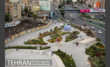 پلازای شهری میدان هفتم تیر 22