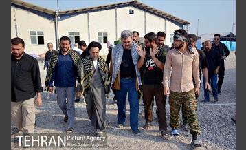 بازدید پیروز حناچی از موکب‌های مسیر نجف تا کربلا 23