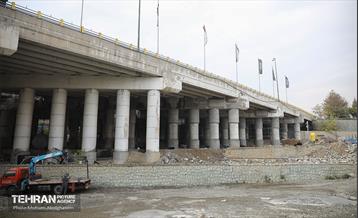 بازدید دانشجویان از پروژه مقاوم‌سازی پل تقاطع بزرگراه همت و رودخانه کن 23