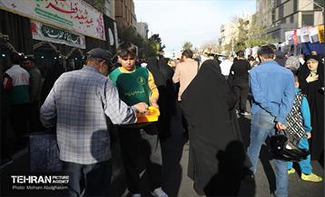 نماز عید سعید فطر در مصلای تهران 78