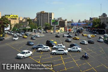زندگی روزمره در میدان توحید 24