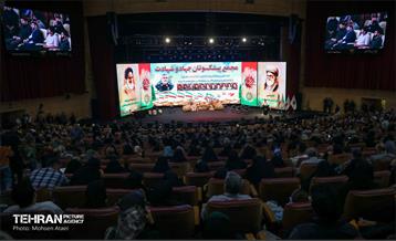 دیدار شهردار تهران با پیشکسوتان عرصه ایثار و شهادت منطقه 17 36