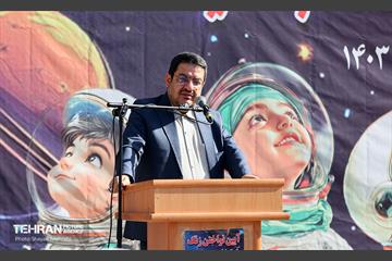 آیین آغاز سال تحصیلی جدید در دبیرستان ماندگار شهید مدرس 16