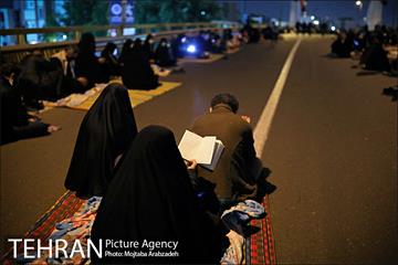 احیای شب بیست و سوم ماه رمضان در حسینیه همدانی‌ها 5