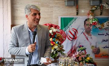 استقبال اهالی منطقه 17 از صادق بیگدلی قهرمان پاراالمپیک 2020 توکیو 19