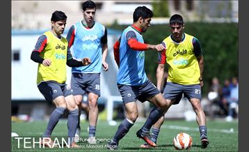 تمرین تیم ملی فوتبال‎ برای بازی مقابل عمان 11