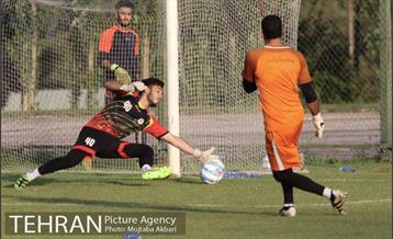 تمرین تیم فوتبال نفت تهران
