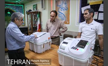 حضور مردم در انتخابات شورایاری محلات شهر تهران  - ۳ 13