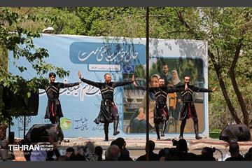 نوزدهمین عید دیدنی معلولین شهر تهران  19