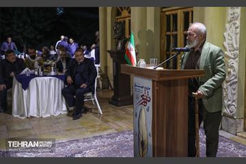 نشست شهردار تهران با اهالی شعر و ادب 14