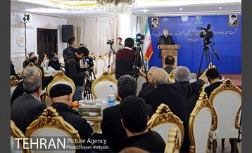 نشست صمیمانه شهردار تهران با خانواده های شهدای آتش نشان و آسیب دیدگان حادثه ساختمان پلاسکو 24