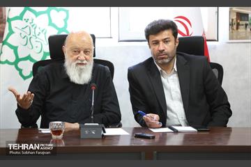 جلسه انتخاب معماری پروژه حیاط تهران 27