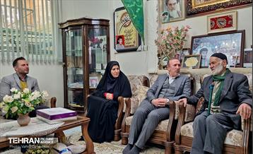 دیدار شهردار منطقه۱۷ با جمعی از مردآفرین دارالشهدای تهران 4