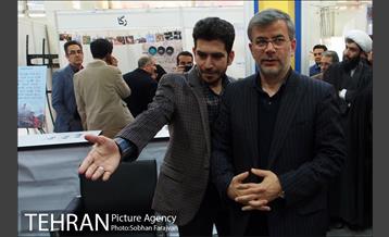 بازدید مهندس عبدالهی از نمایشگاه رسانه های دیجیتال انقلاب اسلامی  7