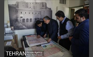 بازدید احمد مسجدجامعی از دست اندرکاران تهیه دائره المعارف تهران 19