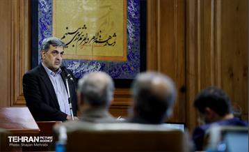 مراسم تودیع پیروز حناچی، شهردار سابق تهران در صحن شورای اسلامی  13