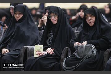 مراسم سالگرد درگذشت مرحومه دباغ 12