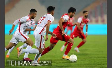 دیدار تیم های فوتبال پرسپولیس و شهر خودرو  33