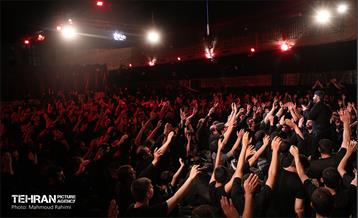 شب هشتم محرم در هیئت عاشورائیان 23