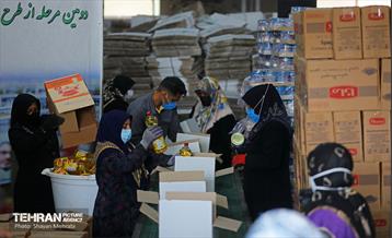 دومین مرحله از طرح اهداء بسته های معیشتی به پاکبانان 7