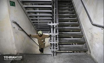 مسابقه پله‌نوردی آتش‌نشانان 33