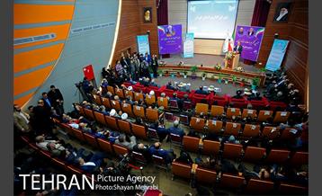 حضور شهردار تهران در جلسه تودیع و معارفه استاندار تهران 11