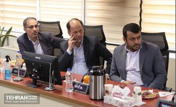 بازدید از دو ایستگاه مهم مترو 6