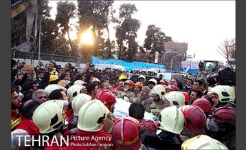 غروب روز هفتم پلاسکو با پیکر 8 آتش نشان 20