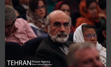 شکوفه های گیلاس و افسانه گنجی در موزه امام علی 8