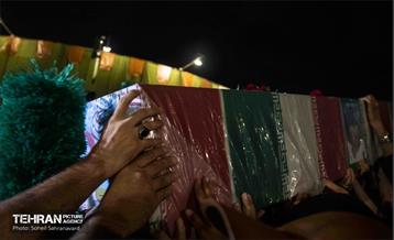 تشیع شهید پلیس در هیأت رایة العباس(ع) 8